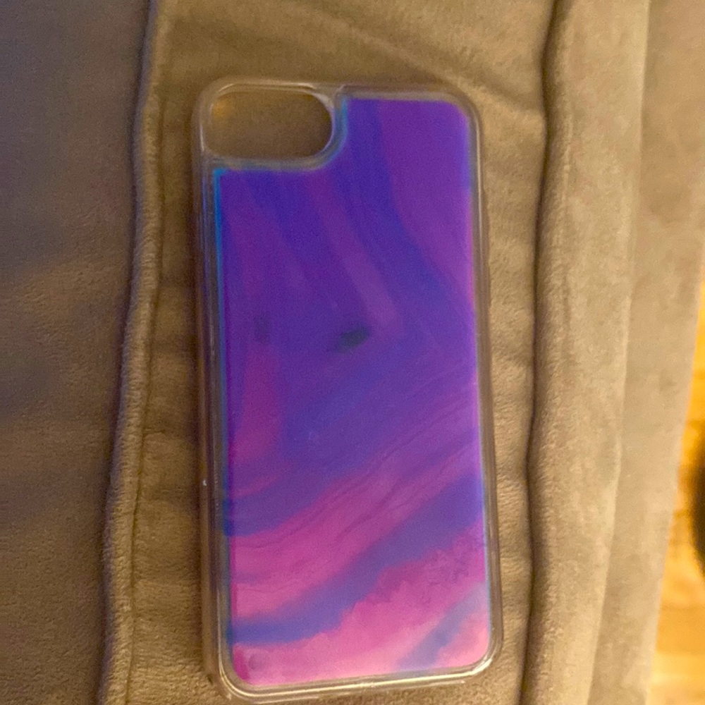 iphone se pink, blue, and purple sand case